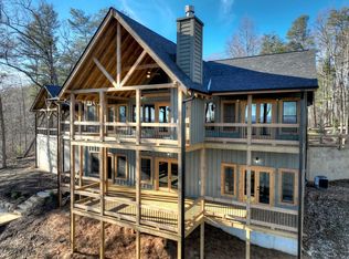 525 Mountain Rivers Ln, Mineral Bluff, GA 30559