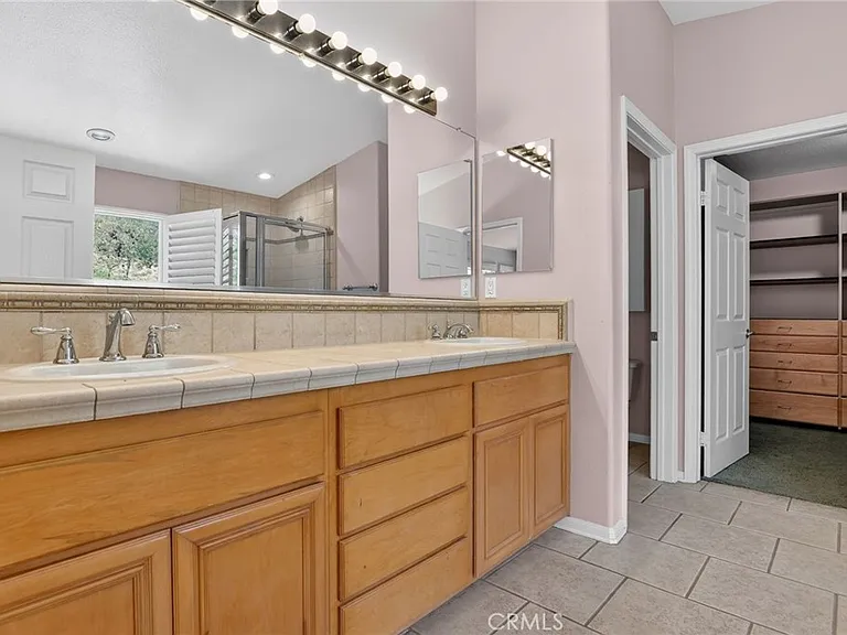 20543 Pesaro Way — Photo 37