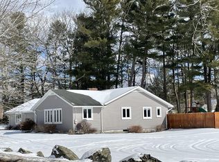 5 Eureka Rd, Falmouth, ME 04105