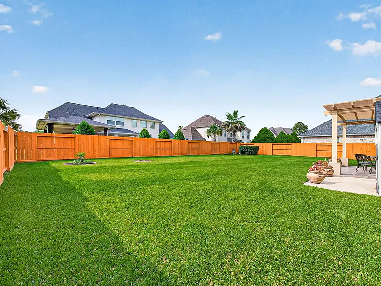 2315 Vinemead Ct — Photo 44
