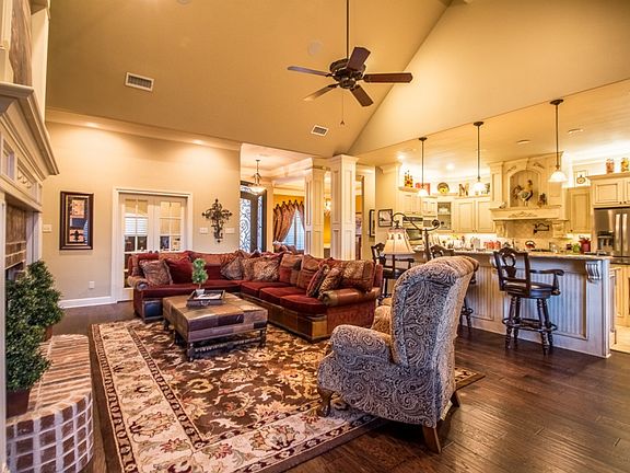 4th image of this home