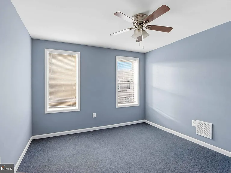 415 N Belnord Ave — Photo 20