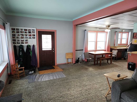 5th image of 994 S Poseyville Rd