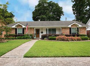 1131 Thornton Rd, Houston, TX 77018