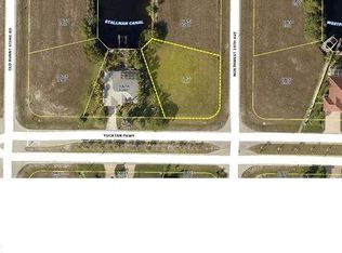 3901 Yucatan Pkwy, Cape Coral, FL 33993