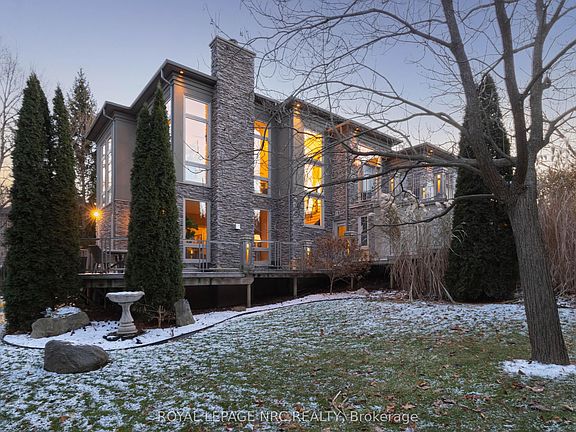 2nd image of 164A Lakeshore Rd