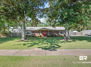 620 W Marigold Ave, Foley, AL 36535