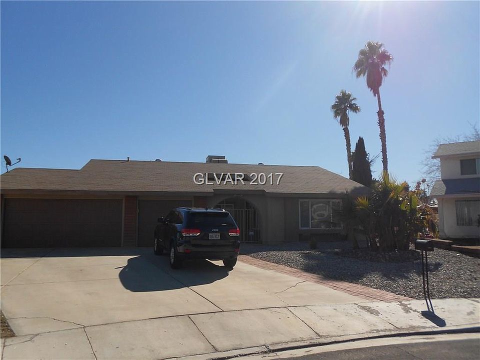 1st image of 5166 Avenida Del Luna #0