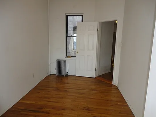 Rented by Urban Realty NYC | media 12