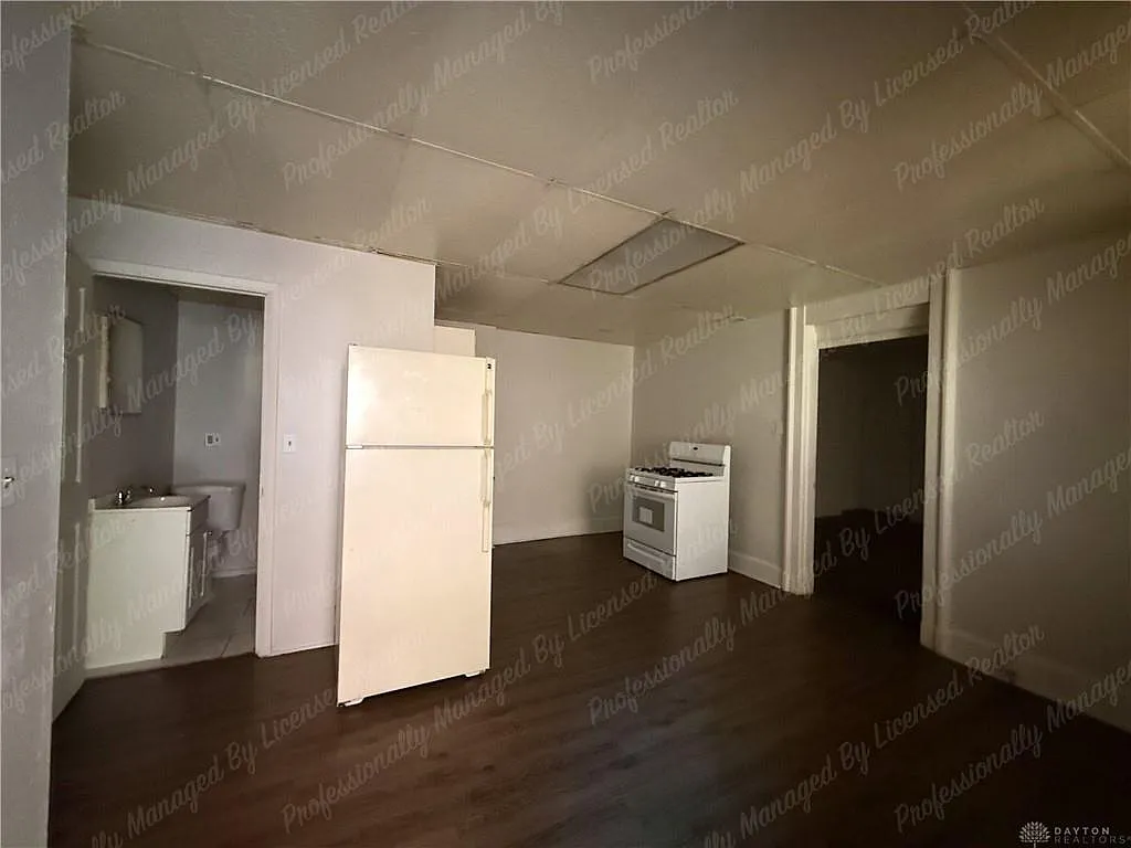1 bed, 1.0 bath, $700 — Photo 4