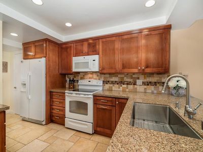 3098 Rue D'orleans #229, San Diego, CA, 92110