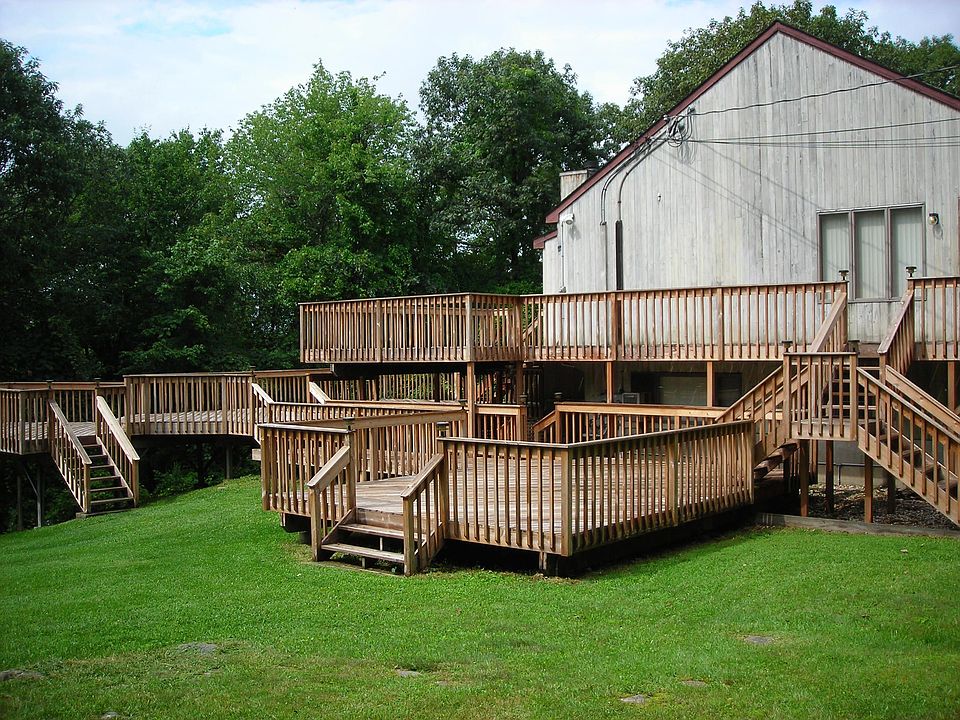 2nd image of 41 Leslie Dr