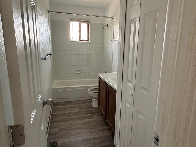 2107 Chautard Dr #D — Photo 9
