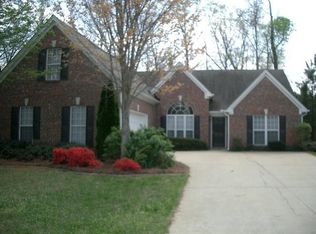 499 Keldron Dr, Lawrenceville, GA 30045