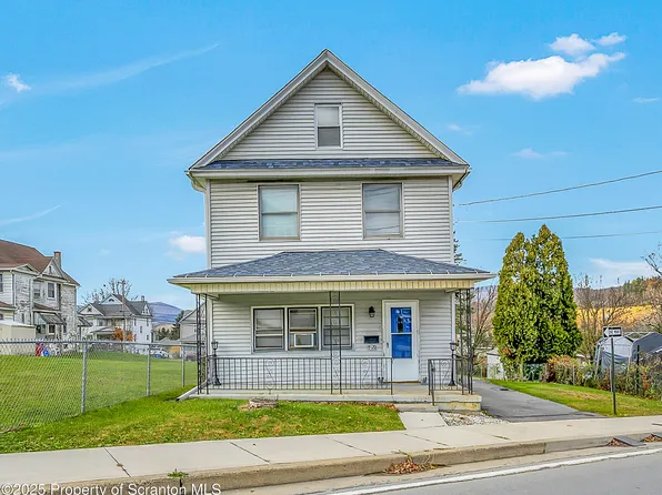 753 Dunmore St, Scranton, PA 18512