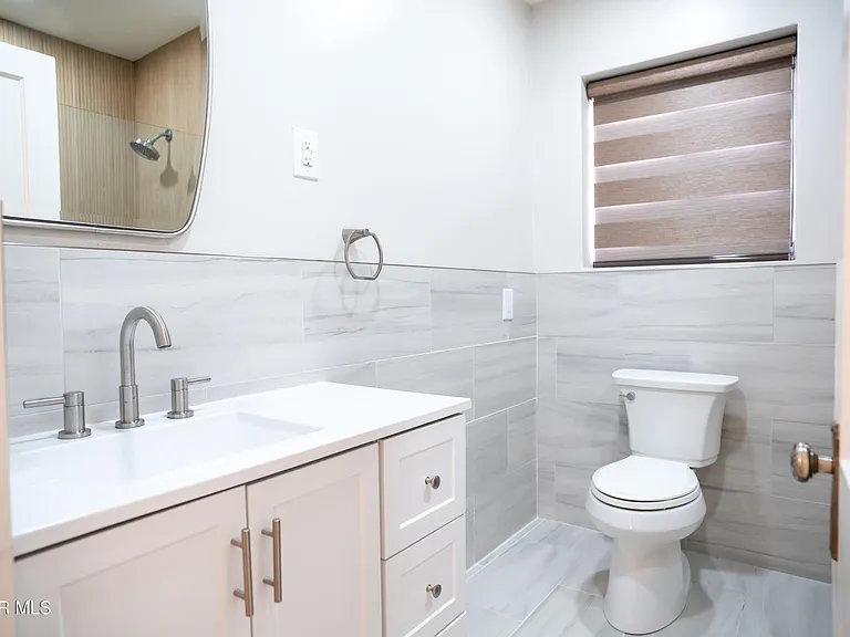 1211 Mesita Dr — Photo 28