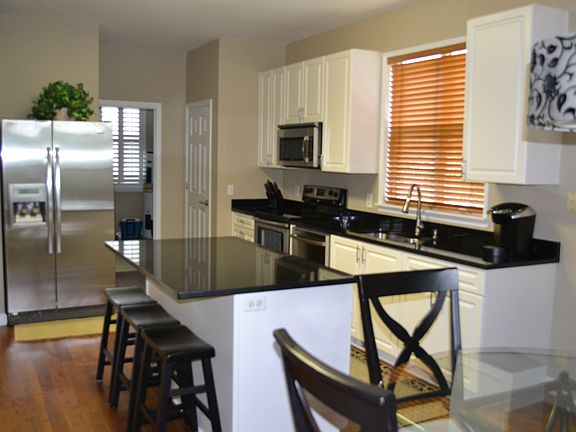 Large eat in kitchen