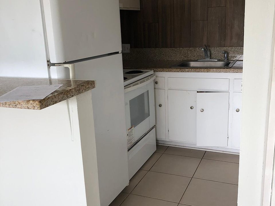 1st image of 363 Hurst Ave