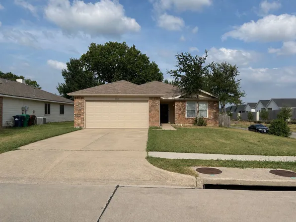 2200 Lookout Ln, Denton, TX 76207
