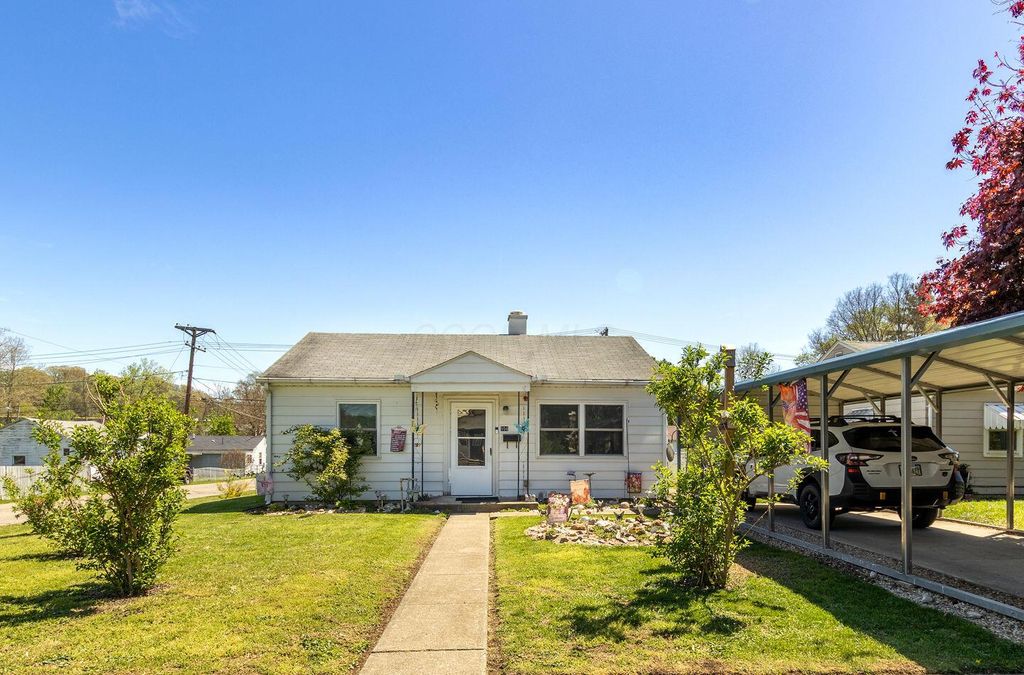 Real estate listing image