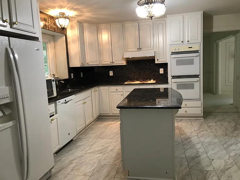 20449 Winfield Pl — Photo 19