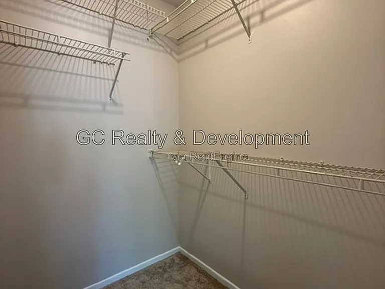 1319 N Winslowe Dr #203 — Photo 17