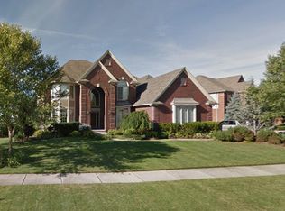 1394 Clear Creek Dr, Rochester Hills, MI 48306