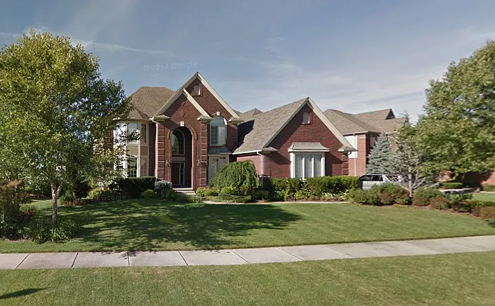 1394 Clear Creek Dr photo 1