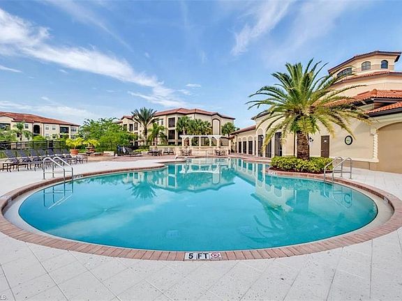 3rd image of 12940 Positano Cir APT 104