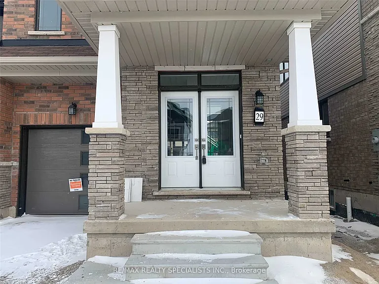 29 Gunn Ave — Photo 2