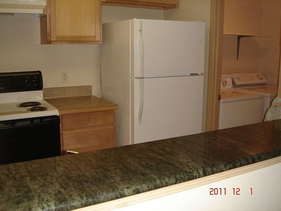 4th image of 2238 I St NE #B
