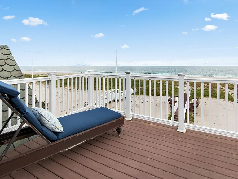 863 Dune Rd — Photo 27