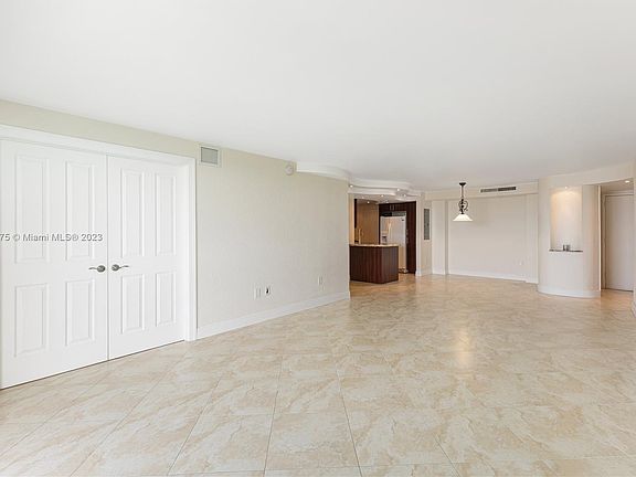 3rd image of 13155 Ixora Ct APT 905