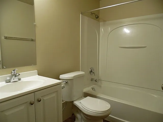 5763 W Sunbright Ln — Photo 13