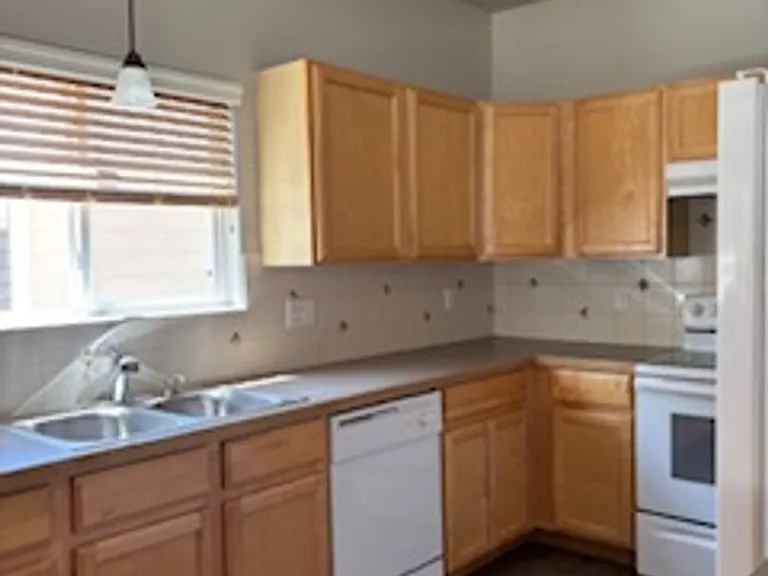 2462 Bar Harbor Dr — Photo 6