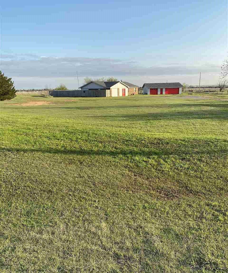 11377 NE Mountain View Rd, Elgin, OK 73538 Zillow