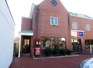 139R Linden St #2, Wellesley, MA 02482