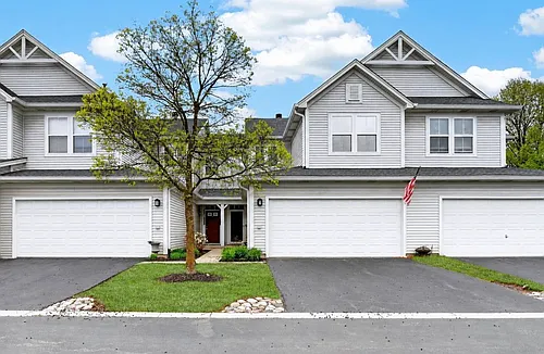 2904 Falling Waters Dr Photo 1