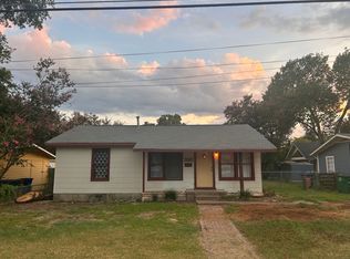 1903 W Saint Johns Ave, Austin, TX 78757