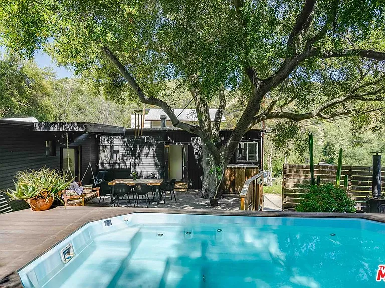 20402 Paradise Ln — Photo 15