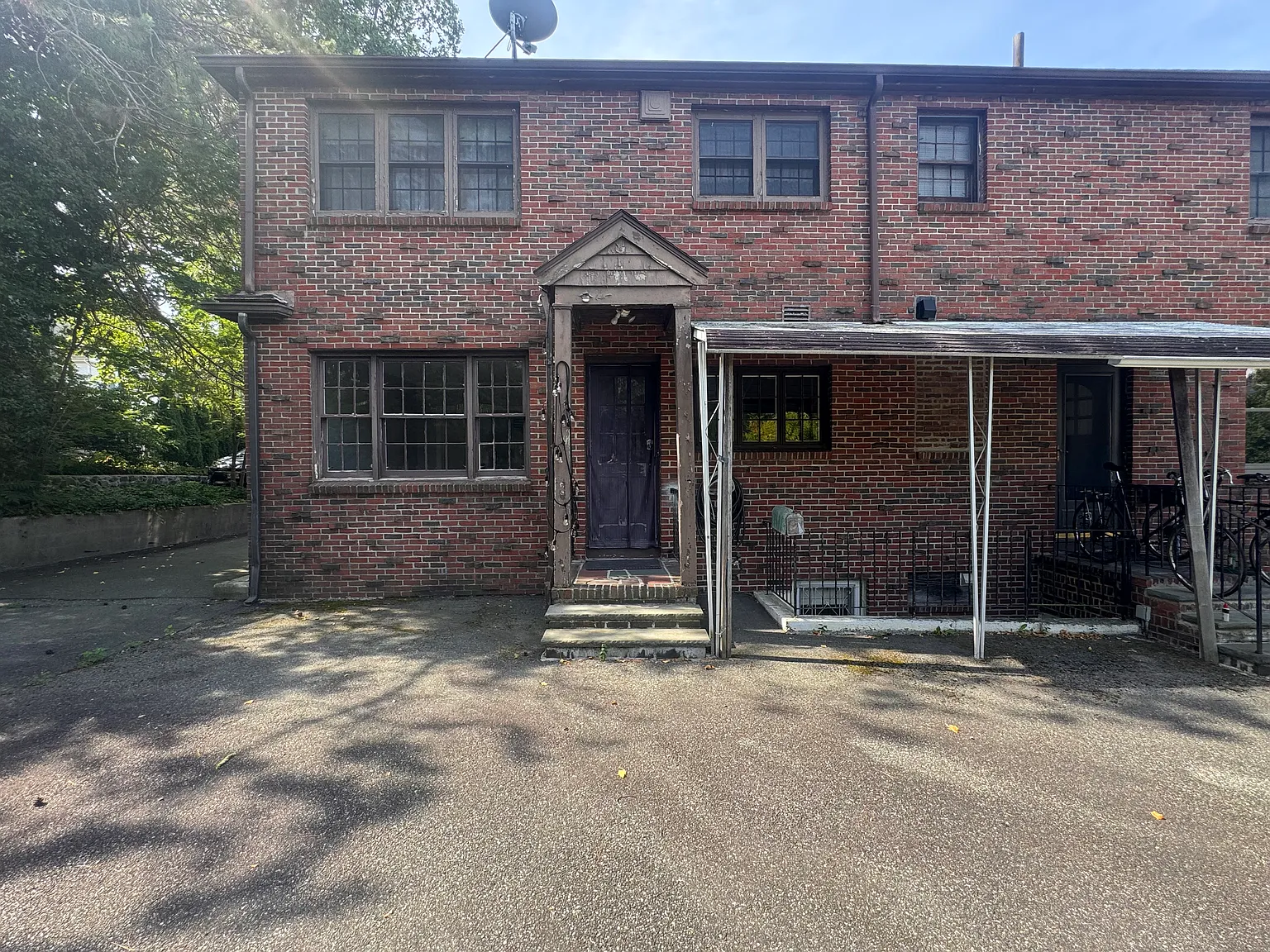 4 bed, 1967 sqft, $3,700 — Photo 3