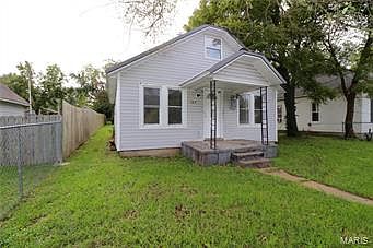 3rd image of 565 Harrison Ave