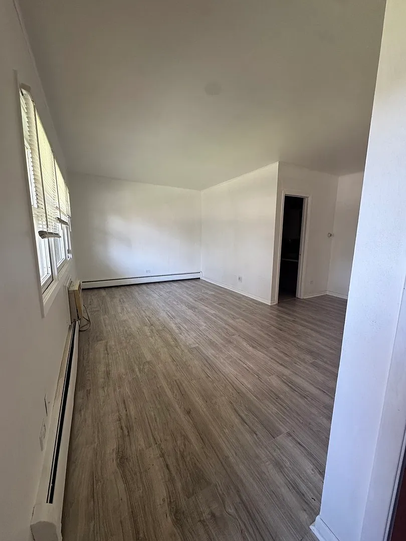 1 bed, 680 sqft, $1,375 — Photo 4