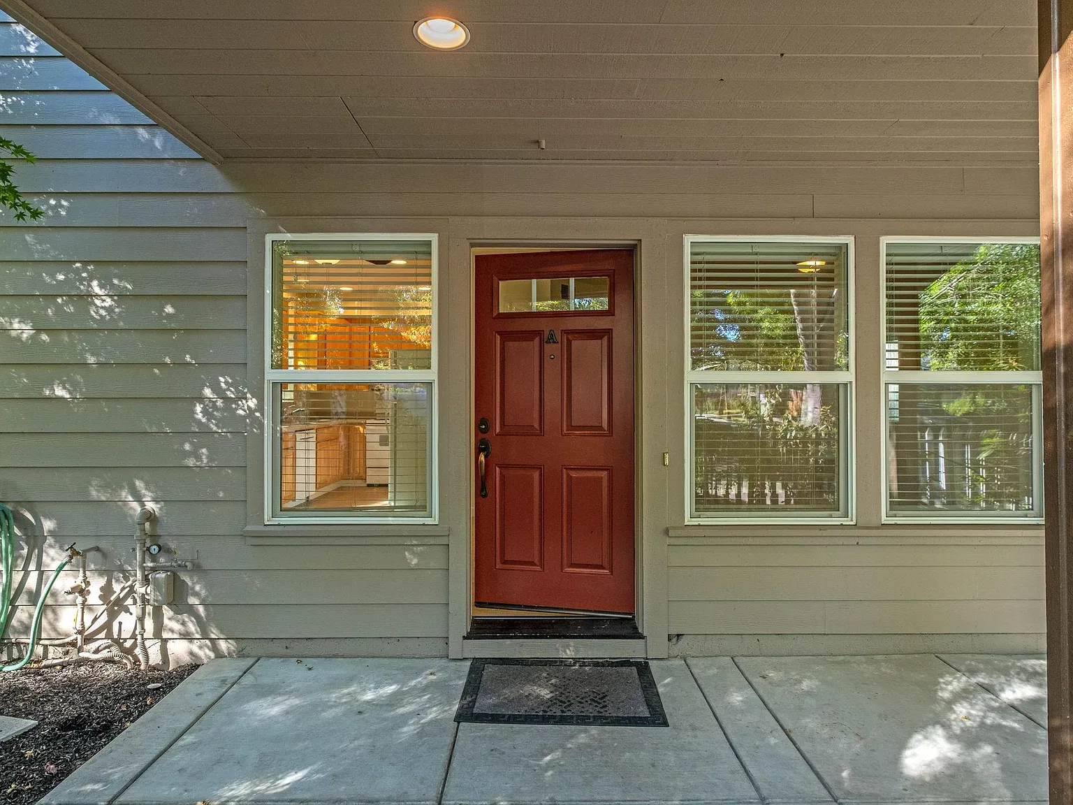 Chestnut St, Lafayette — Photo 4