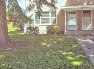5850 Garrett Ln APT 1, Rockford, IL 61107
