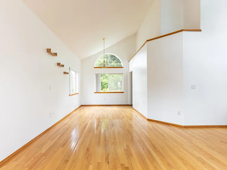 11568 SW Shoreview Pl — Photo 2