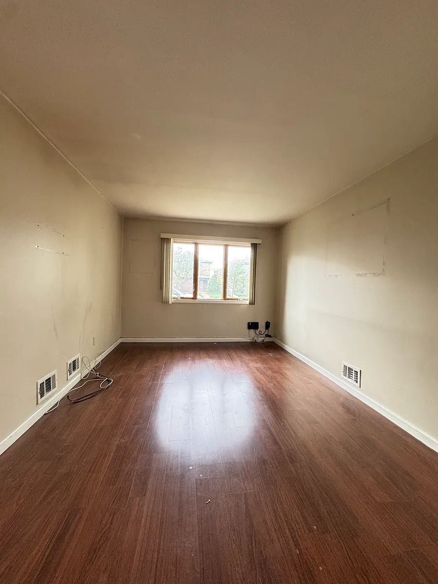 Building Photo - 231 Cambridge Ave #1L