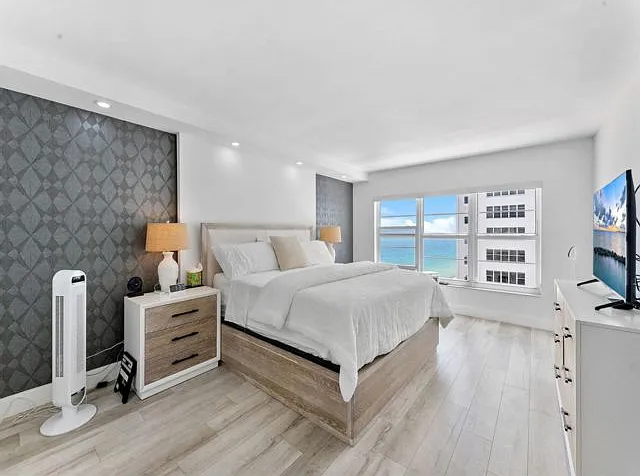 3750 Galt Ocean Dr #1002 — Photo 14