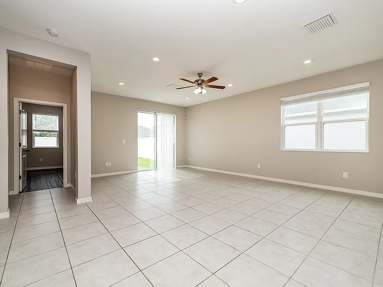 7729 Sunshine Bridge Ave — Photo 4