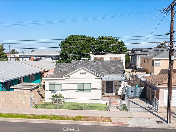 4th image of 1316 S Grand Ave